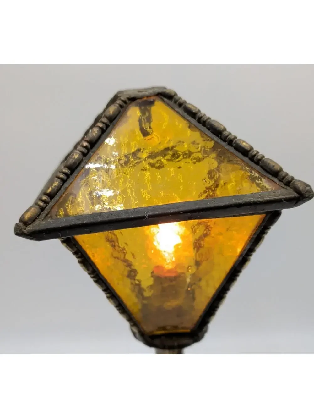 Antique VTG Figural Lamp Asian Man Spelter Statue Amber Glass Lamp 18